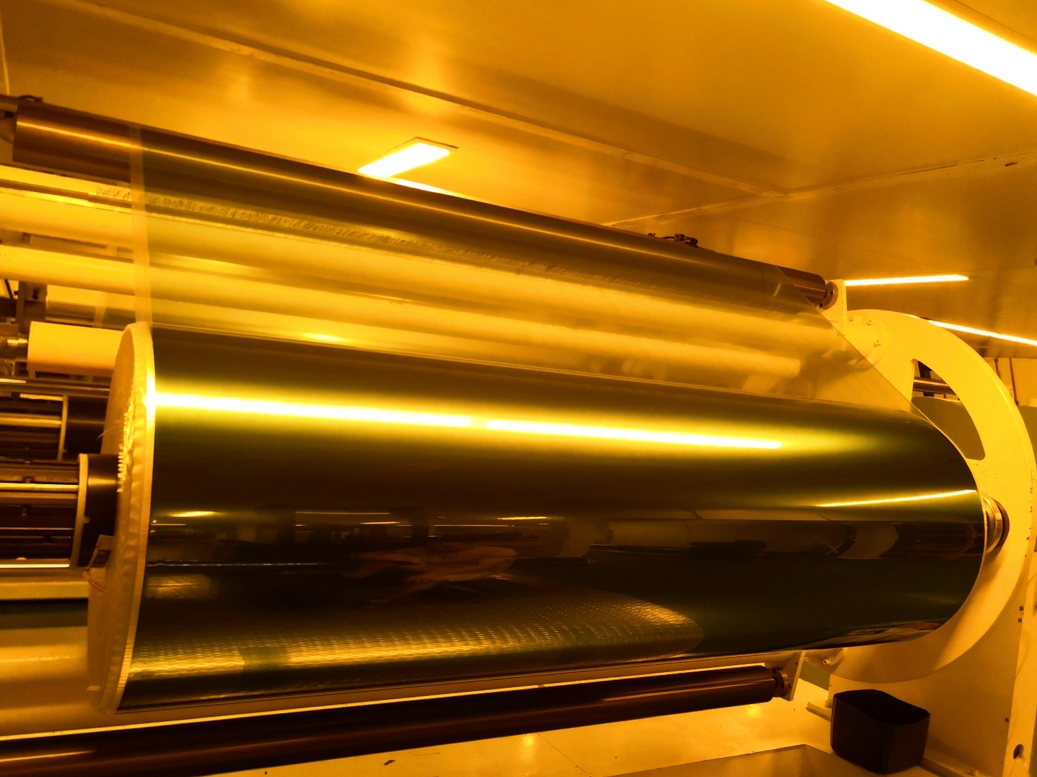 Photoresist coating wiring - Image 2